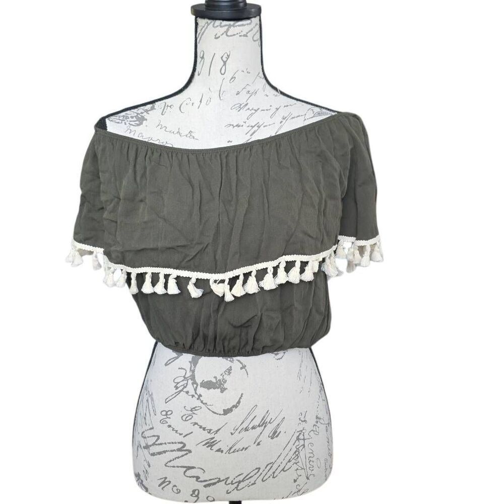 Lavender Field Women's Size Large Olive Green White Fringe Off Shoulder Crop Top